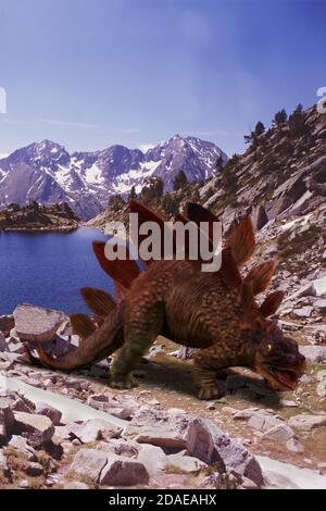 STEGOSAURUS, PFLANZENFRESSENDER DINOSAURIER AUS DER SPÄTEN JURAZEIT Stockfoto