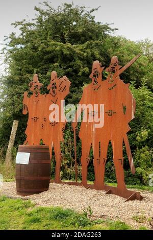 Gedenkstatue an die Mitglieder des Gunpowder Plot von 1605, einschließlich Guy Fawkes, in der Nähe der Plowlands Farm, in der Nähe von Welwick, East Yorkshire, Großbritannien. Stockfoto