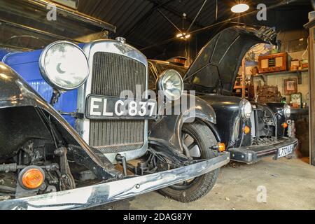 Erholung der frühen Garage in East Anglia Transport Museum Suffolk Vereinigtes Königreich Stockfoto