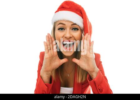 Glückliche Frau freut sich laut über das neue Jahr Stockfoto