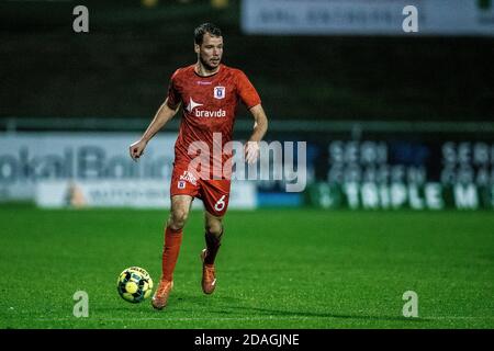 Kolding, Dänemark. November 2020. Nicolai Poulsen (6) von AGF beim dänischen Sydbank Cup-Spiel zwischen Kolding IF und Aarhus GF im Autocentralen Park in Kolding. (Foto Kredit: Gonzales Foto/Alamy Live News Stockfoto