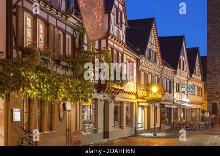 Geographie / Reisen, Deutschland, Rheinland-Pfalz, Bad Neuenahr, Fachwerkhäuser in der Ahrhutstr., Additional-Rights-Clearance-Info-not-available Stockfoto