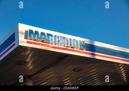 Perrysburg, Usa. November 2020. Marathon-Logo an einer Tankstelle in Ohio. Kredit: SOPA Images Limited/Alamy Live Nachrichten Stockfoto