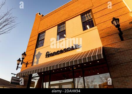 Perrysburg, Usa. November 2020. Francescas Geschäft und Logo im Einkaufszentrum Levis Commons. Kredit: SOPA Images Limited/Alamy Live Nachrichten Stockfoto