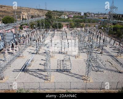 Luftaufnahme des elektrischen Transformatorkraftwerks Stockfoto
