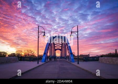 Die Sternbrücke in Magdeburg Stockfoto