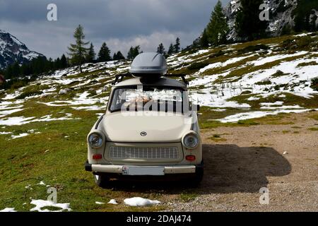 Tauplitz, Österreich - 24. September 2017: Oldtimer Trabant 601 der Spitzname war Trabi, hergestellt in der ehemaligen Demokratischen Republik Deutschland alias Ostdeutschland Stockfoto