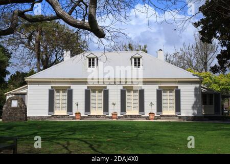 'The Elms', ein Missionshaus in Tauranga, Neuseeland. Erbaut im Jahr 1847, ist es eines der wenigen Beispiele der neuseeländischen georgischen Architektur Stockfoto