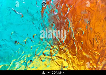 Psychedelischer abstrakter Hintergrund aus Öl reflektierendem Licht Stockfoto