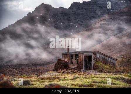 Alte Jägerhütte Stockfoto