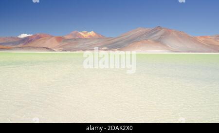 Wunderschöne Landschaften von den Altiplanos bei san pedro de atacama Stockfoto