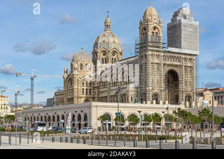 Marseille, Frankreich - 31. Januar 2016: Bürgermeister der römisch-katholischen Kathedrale in Marseille, Frankreich. Stockfoto