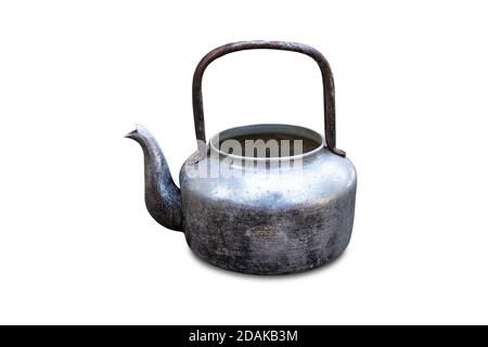 Klassischer alter Wasserkocher auf weißem Hintergrund isoliert setzen. Stockfoto