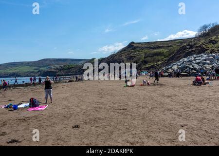 Beacon Farm Eiswagen am Strand, Robin Hood's Bay, kleines Fischerdorf, North Yorkshire, England, Großbritannien Stockfoto