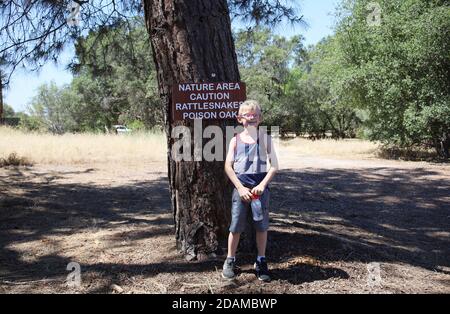 Junge im Quarry Park in Rocklin, CA Stockfoto
