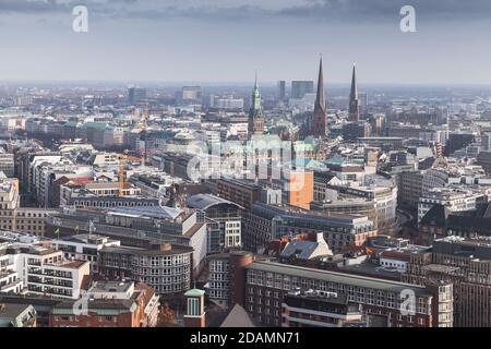 Stadtbild Hamburg, Deutschland. Luftaufnahme bei Tag Stockfoto