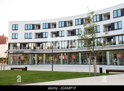 17. September 2020, Schleswig-Holstein, Lübeck: Blick auf die Wohnanlage 'Upstalsboom Godewindpark Travemünde'. Foto: Daniel Bockwoldt/dpa Stockfoto