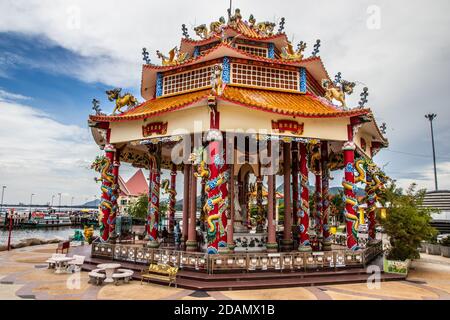 Koh Loy Tempel in Siracha Thailand Stockfoto