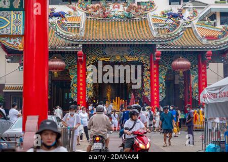 Guan Yin Shrine Thien Fah Foundation beliebte Bangkok Attraktionen Reise Lage in Chinatown Yaowarat Road.18 Oktober 2020, Bangkok, THAILAND. Stockfoto