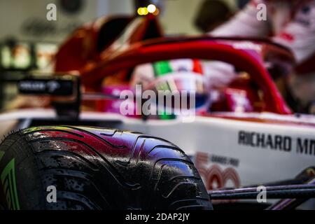 Tuzla bei Istanbul, Türkei 14. November 2020. GIOVINAZZI Antonio (ita), Alfa Romeo Racing ORLEN C39, Action Pirelli Mittelgroßer Regenreifen während des Formel 1 DHL Turkish Grand Prix 2020, vom 13. Bis 15. November 2020 auf dem Intercity Istanbul Park, in Tuzla, in der Nähe von Istanbul, Türkei - Foto Florent Gooden / DPPI / LM Kredit: Gruppo Editoriale LiveMedia/Alamy Live News Stockfoto