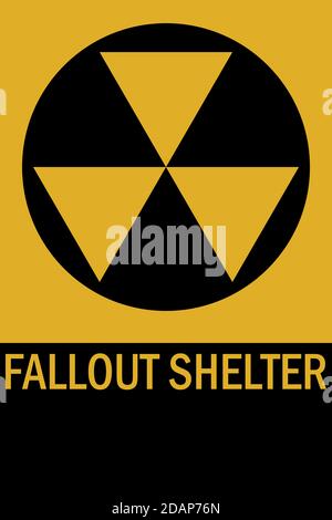 Schild Fallout Shelter. Gelber, schwarzer Hintergrund. Perfekt für Hintergründe, Poster, Aufkleber, Icon, Schild, Label und Tapete. Stock Vektor