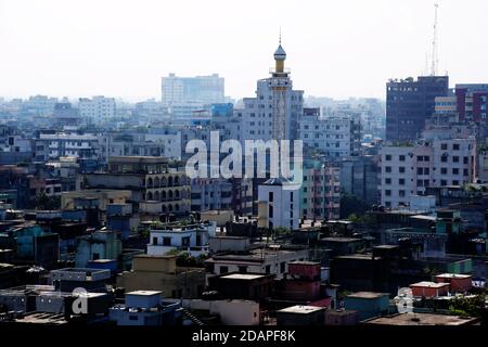 DHAKA, BANGLADESH– 13. November 2020: Luftaufnahme im Mirpur-Gebiet in Dhaka, der Hauptstadt von Bangladesch. Stockfoto