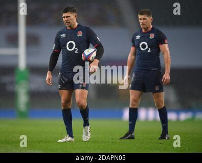 Twickenham, England, 14. November 2020 Englands Ben Youngs und Owen Farrell England gegen Georgien. Quilter International. Kredit : Mark Pain / Alamy Live Nachrichten Stockfoto