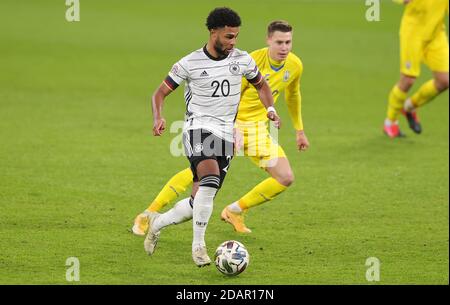 Leipzig, Deutschland. 15. Nov, 2020. firo: 14.11.2020 Fußball, Fußball: UEFA NATIONS LEAGUE, Landerspiel Nationalmannschaft Deutschland, GER - Ukraine Serge Gnabry, individuelle Aktion Quelle: dpa/Alamy Live News Stockfoto