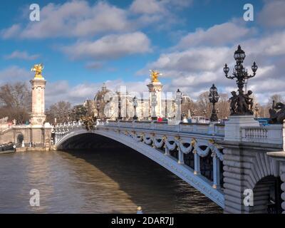 Pont Alexandre III Brücke über die seine, Paris, Frankreich Stockfoto
