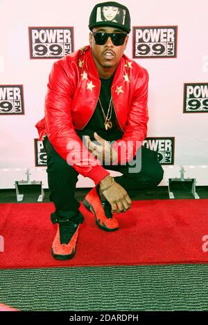 Philadelphia, PA, USA. Oktober 2020. Jeremih posiert auf dem roten Teppich beim Powerhouse 2014 Konzert im Wells Fargo Center in Philadelphia, Pennsylvania am 31. Oktober 2014 Credit: Star Shooter/Media Punch/Alamy Live News Stockfoto