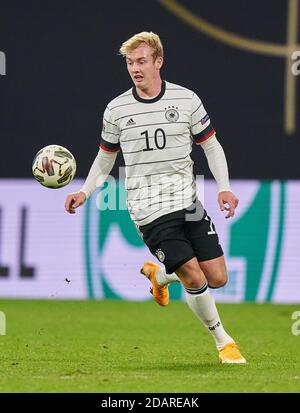 Leipzig, Deutschland. November 2020. Julian BRANDT, DFB 10 im Spiel DEUTSCHLAND - UKRAINE UEFA Nations League, DFB , Saison 2020/2021 in Leipzig, 14. November 2020 © Peter Schatz / Alamy Live News wichtig: Die DFB-Bestimmungen verbieten die Verwendung von Fotos als Bildsequenzen und/oder quasi-Videos. Quelle: Peter Schatz/Alamy Live News Stockfoto