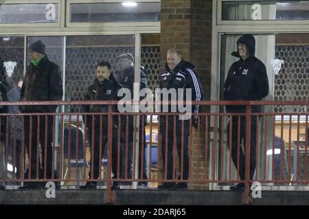 DARLINGTON, ENGLAND. 14. NOVEMBER der ehemalige England-Manager Steve McLaren schaut vom Balkon während des Vanarama National League North-Spiels zwischen Darlington und AFC Telford United am Samstag, 14. November 2020 in Blackwell Meadows, Darlington. (Kredit: Mark Fletcher, Mi News) Kredit: MI Nachrichten & Sport /Alamy Live Nachrichten Stockfoto