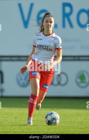 Aalst, Belgien. November 2020. Zulte Waregem Verteidiger Romy Camps während eines weiblichen Fußballspiels zwischen Eendracht Aalst und SV Zulte Waregem am siebten Spieltag der Saison 2020 - 2021 der belgischen Scooore Womens Super League, Samstag, 14. November 2020 in Aalst, Belgien. FOTO SPORTPIX.BE Dirk VUYLSTEKE Dirk Vuylsteke Sportpix.be Quelle: SPP Sport Presse Foto. /Alamy Live Nachrichten Stockfoto