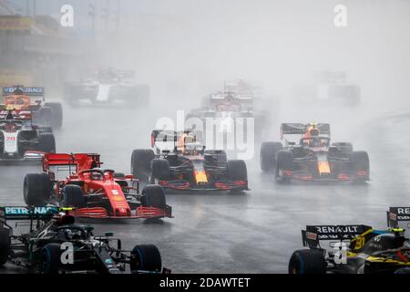 Tuzla in der Nähe von Istanbul, Türkei. 15. November 2020. Start des Rennens, Abfahrt, 05 VETTEL Sebastian (ger), Scuderia Ferrari SF1000, 33 VERSTAPPEN Max (nld), Aston Martin Red Bull Racing Honda RB16, Aktion während des Formel 1 DHL Turkish Grand Prix 2020, vom 13. Bis 15. November 2020 im Intercity Istanbul Park, in Tuzla, Nahe Istanbul, Türkei - Foto Antonin Vincent / DPPI / LM Kredit: Gruppo Editoriale LiveMedia/Alamy Live News Stockfoto