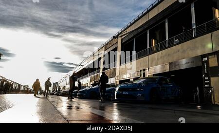 Alcaniz, Aragon, Spanien. 15. Nov, 2020. Pitlane, während des 2020 FIA WTCR Race of Aragon, 6. Runde des 2020 FIA World Touring Car Cup, auf der Ciudad del Motor de Aragon, vom 14. Bis 15. November 2020 in Alcañiz, Aragon, Spanien - Foto Frederic Le Flocah / DPPI / LM Kredit: Gruppo Editoriale LiveMedia/Alamy Live News Stockfoto