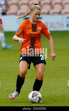 Barnett, Großbritannien. November 2020. EDGWARE, ENGLAND - NOVEMBER 15: Während der FA Women's Championship zwischen London Bees und Lewes FC Women im Hive Stadium, Edgware, UK am 15. November 2020 Credit: Action Foto Sport/Alamy Live News Stockfoto