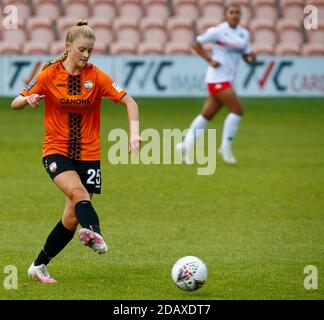 Barnett, Großbritannien. November 2020. EDGWARE, ENGLAND - NOVEMBER 15: Während der FA Women's Championship zwischen London Bees und Lewes FC Women im Hive Stadium, Edgware, UK am 15. November 2020 Credit: Action Foto Sport/Alamy Live News Stockfoto