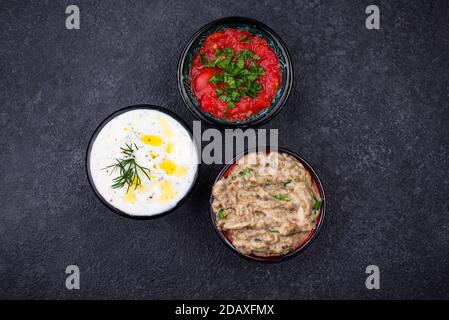 Baba ganoush, tzatziki und Tomate ezme Stockfoto