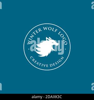 Vintage Silhouette Wolf Emblem für Winter Logo Design Inspiration Stock Vektor