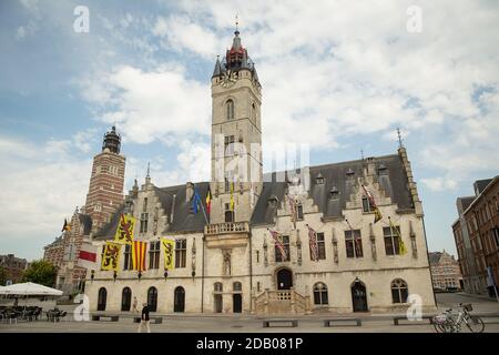 Abbildung zeigt Rathaus von Dendermonde, Freitag, 26. Juni 2020. BELGA FOTO JAMES ARTHUR GEKIERE Stockfoto