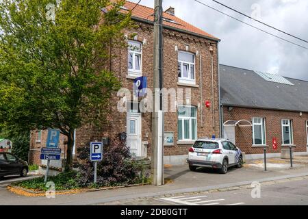 Abbildung Bild zeigt die Polizeistation in Prags, Sonntag, 26. Juli 2020. BELGA FOTO BRUNO FAHY Stockfoto