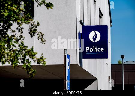 Abbildung Bild zeigt die Polizeistation in Plombieres, Dienstag, 28. Juli 2020. BELGA FOTO BRUNO FAHY Stockfoto