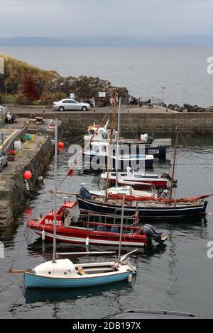 Dunure Village and Harbour Gala Day, Ayrshire, Schottland, Großbritannien. Outlander wird im Dorf gefilmt Stockfoto