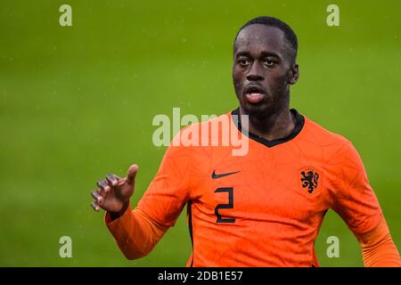 ALMERE, NIEDERLANDE - NOVEMBER 15: Jordan Teze von den Niederlanden U21 während des U21 UEFA Euro Qualifying matches zwischen Holland U21 und Weißrussland U21 im Yanmar Stadion am 15. november 2020 in Almere, Niederlande (Foto: Gerrit van Keulen/Orange Pictures) Stockfoto