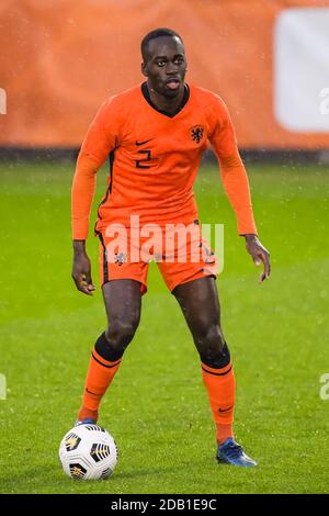 ALMERE, NIEDERLANDE - NOVEMBER 15: Jordan Teze von den Niederlanden U21 während des U21 UEFA Euro Qualifying matches zwischen Holland U21 und Weißrussland U21 im Yanmar Stadion am 15. november 2020 in Almere, Niederlande (Foto: Gerrit van Keulen/Orange Pictures) Stockfoto