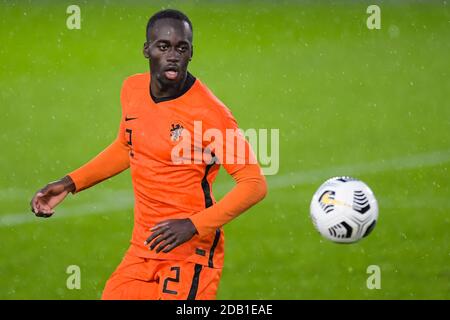 ALMERE, NIEDERLANDE - NOVEMBER 15: Jordan Teze von den Niederlanden U21 während des U21 UEFA Euro Qualifying matches zwischen Holland U21 und Weißrussland U21 im Yanmar Stadion am 15. november 2020 in Almere, Niederlande (Foto: Gerrit van Keulen/Orange Pictures) Stockfoto