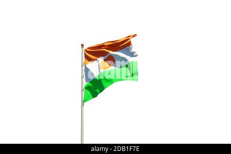 Schöne Nationalflagge von Niger auf weißem Hintergrund. Isolierte Nahaufnahme Flag 3D-Grafik. Stockfoto