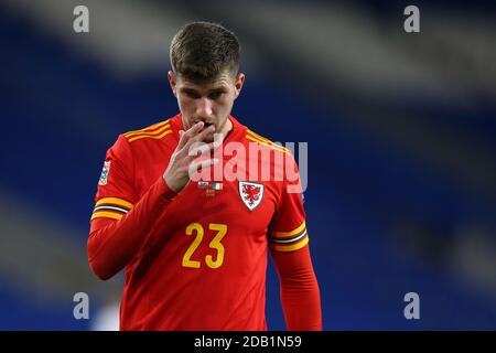 Cardiff, Großbritannien. November 2020. Chris Mepham aus Wales schaut auf. UEFA Nations League, Gruppe H Spiel, Wales gegen Republik Irland im Cardiff City Stadion in Cardiff, South Wales am Sonntag, 15. November 2020. Redaktionelle Verwendung nur. PIC von Andrew Orchard / Andrew Orchard Sport Fotografie / Alamy Live News Kredit: Andrew Orchard Sport Fotografie / Alamy Live News Stockfoto