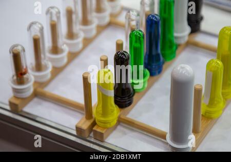 Rohstoff für Kunststoff Flasche Maschine blasen Stockfoto