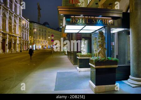 Covid 19: Wien vor der 2. Harten Sperre Wien, 11/13/2020 Hotel Sacher weltweit im Einsatz Stockfoto